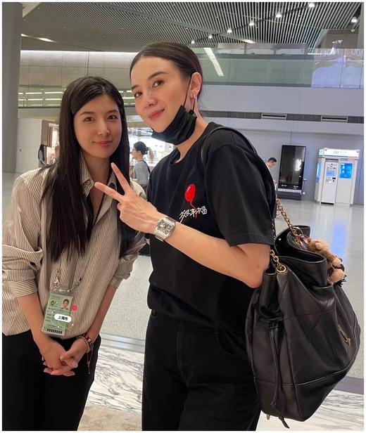 𝐘𝐬*年度黑马托特𝐉𝐚𝐦𝐢𝐞 𝟒𝟑 尺寸35×35×10cm 进口纳帕小羊皮 商品图0