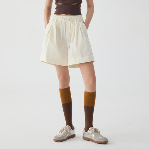 谜底休闲短裤女2025春季新品时尚百搭宽松裤脚绣花短裤251MK0117 商品图0