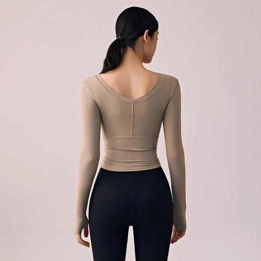 跃牌【倚窗听雨】系列 NUF新款瑜伽服上衣女带胸垫褶皱紧身显瘦长袖T恤CX80 商品图3