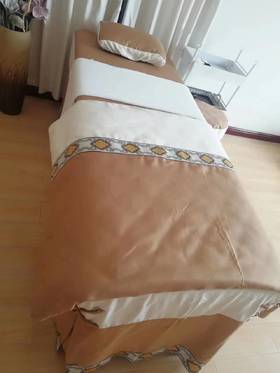 咖+白美容床罩4件套