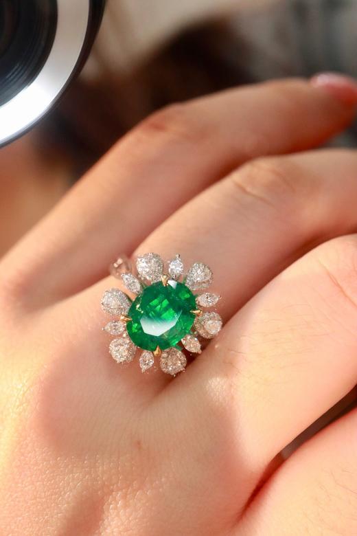 2.42ct刻面祖母绿戒指 商品图4