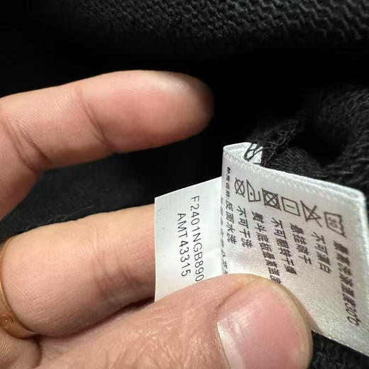 正品NB圆领卫衣，全棉材质。
尺码M-XXL
原价649 商品图6