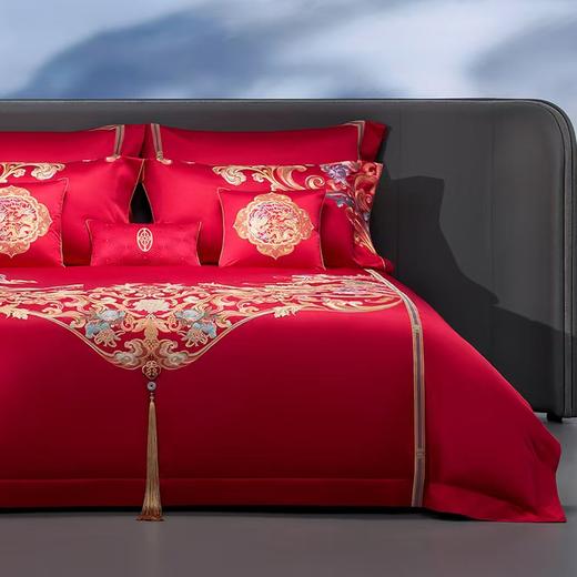 10楼罗卡芙/惠谊中国风喜庆吉祥经典龙凤纹样婚庆九件套 凤舞龙翔220* 240cm吊牌价8800元 活动价6980元 商品图1