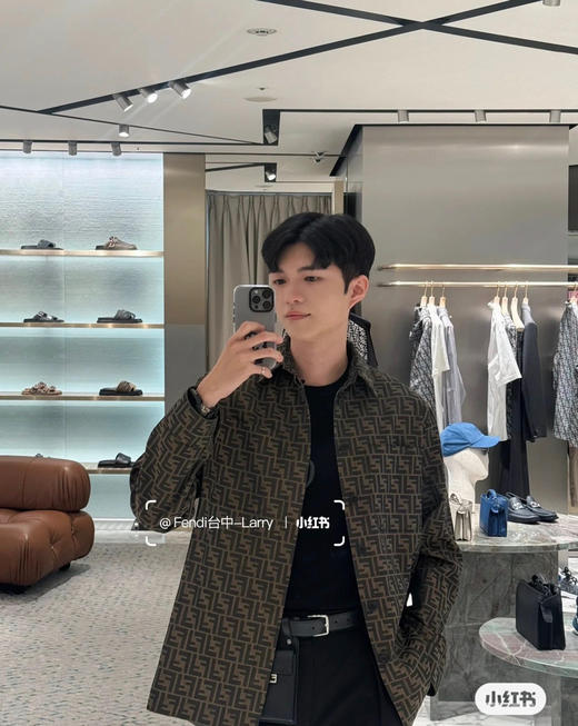 新品Fend 芬迪 满印提花夹克衬衫外套 商品图2