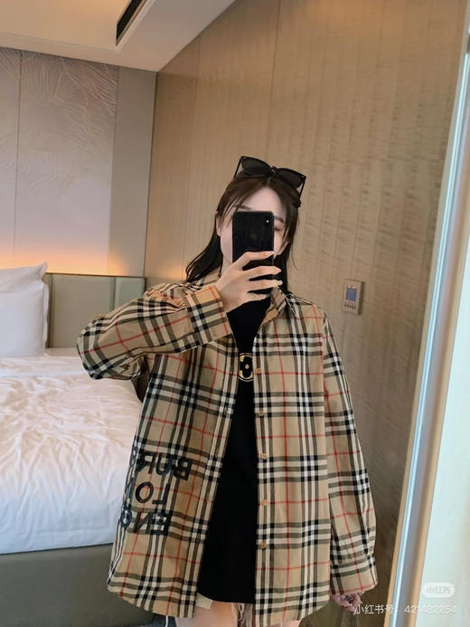 BURBERRY 字母胶印长袖衬衫 商品图4