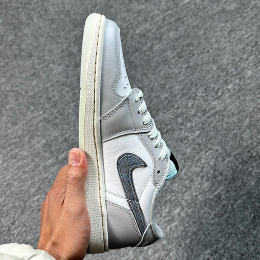 AJ1Mid 低帮 蛇年限定 白灰渐变！ 商品图3