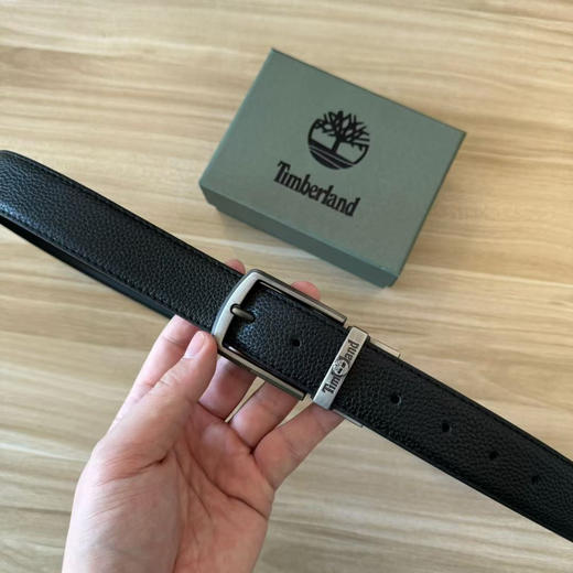 2025开春专柜最新款 正品添柏岚/Timberland 针扣荔枝纹皮腰带来喽 真的是质感满满
尺寸：120x3.5 可自行剪裁长短 商品图3