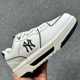 MLB Chunky Liner  米白！