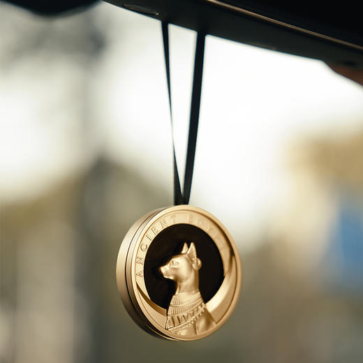 大英博物馆 盖亚·安德森猫系列 香挂车载 汽车车插香薰礼盒 商品图2