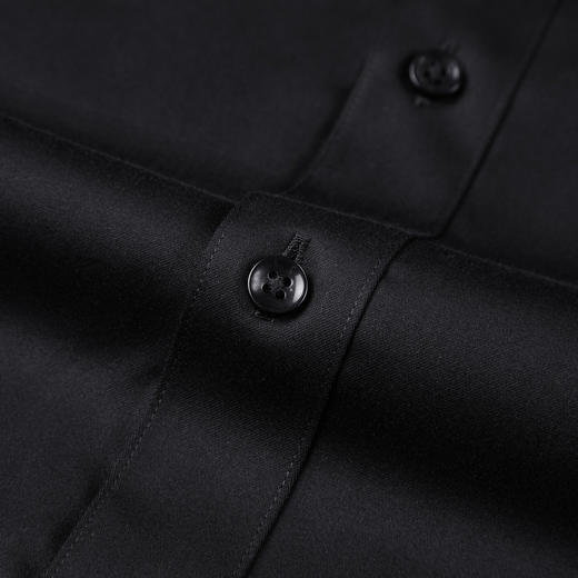GXG男装 黑色缎面简约百搭长袖衬衫   春季热卖 商品图3