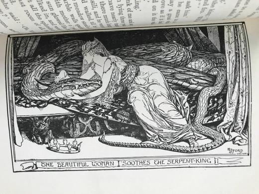 1922年 安德鲁·朗格《紫罗兰童话书》 多幅彩色与大量黑白插图 漆布精装32开 商品图12