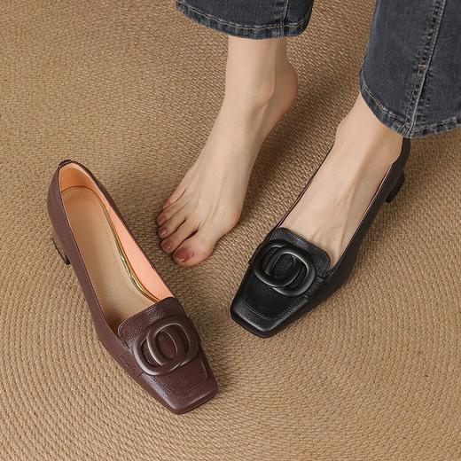 【预售5天】真皮金属扣浅口单鞋女新款法式复古百搭方头高跟小皮鞋SLLK&sl-7882 商品图1