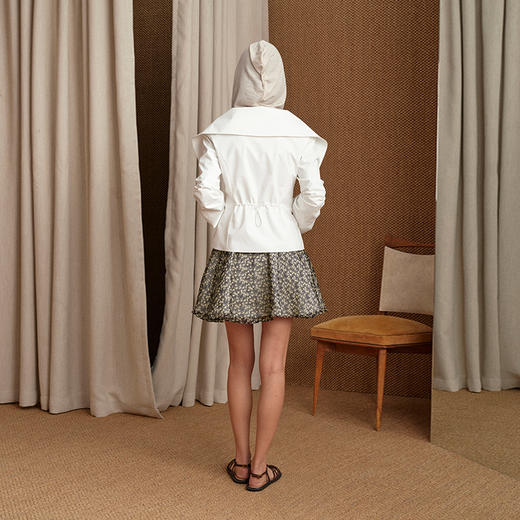 NUTH翻领收腰修身显瘦运动感短款拉链外套女 白色 商品图4