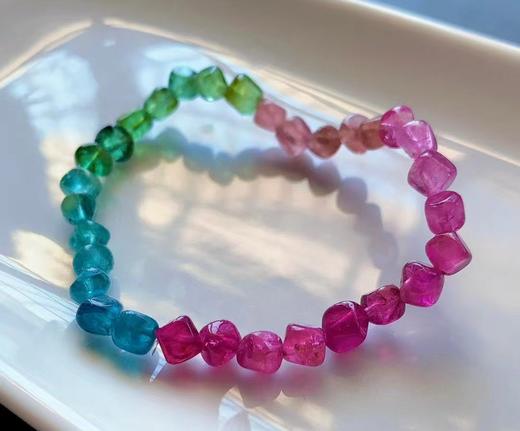 5mm-6mm单圈原矿彩虹碧玺原石手链 商品图3