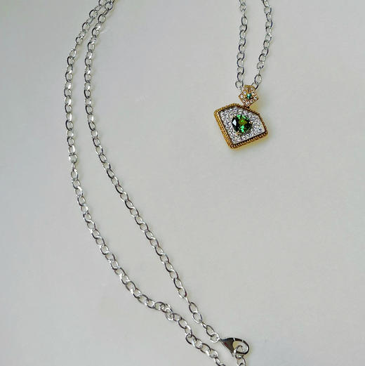 CHIC系列 18K/14K镶嵌沙弗莱和钻石 项链 商品图2