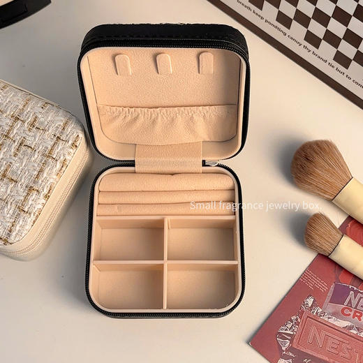 「精致又能装！便携设计」首饰收纳盒精致项链戒指耳钉防氧化饰品首饰盒新款便携式收纳整理 商品图4