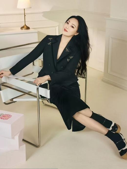 D家金丝刺绣镶钻蜻蜓重工修身西装外套 商品图4