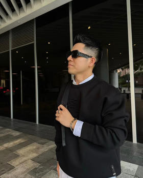 新品Fendi 2024FW 太空棉浮雕卫衣