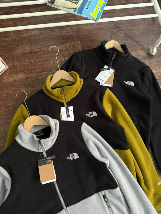 北面 POLARTEC 抓绒上衣ZIP-IN保暖摇粒绒中间层 商品图4