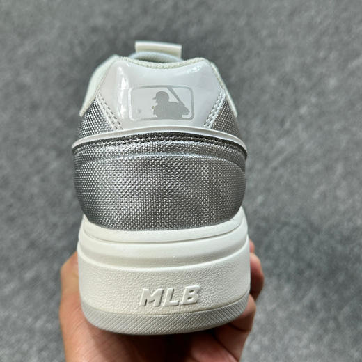MLB Chunky Liner  银色！ 商品图1