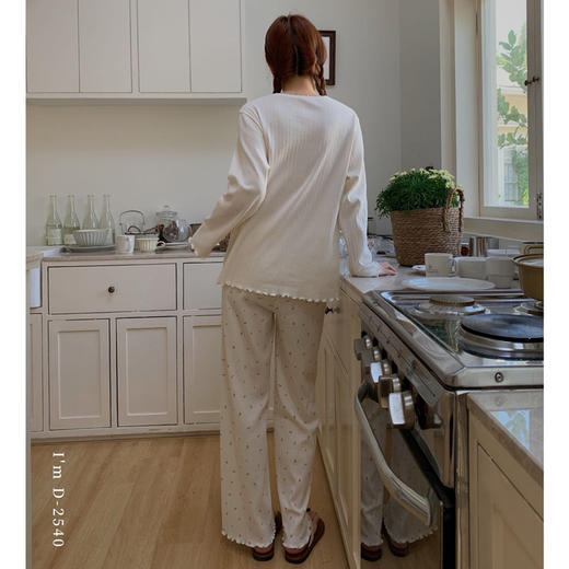 【花开烂漫】2025春季新款家居服女碎花遛弯衣长袖休闲套装两件套睡衣 商品图2