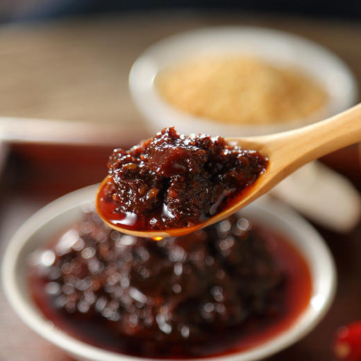 徽香源 牛肉酱210g*3瓶 香辣鲜浓拌面拌饭酱 48小时内发货 商品图1