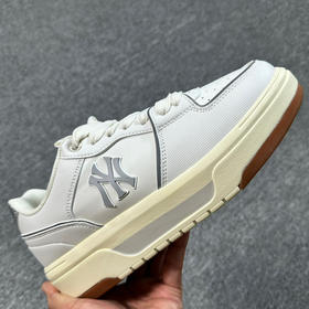 MLB Chunky Liner  象牙白！