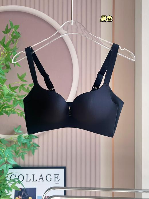 点此购买 华歌尔蝴蝶3D无痕文胸 艾 309269 商品图5