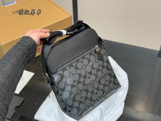 D021422直男b备款进口牛皮男士邮差包这个必须种草 商品图5