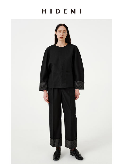 HIDEMI 黑色极简设计圆领翻边袖口拼接廓形大口袋休闲上衣套装 上衣/格纹卷边西裤 商品图2