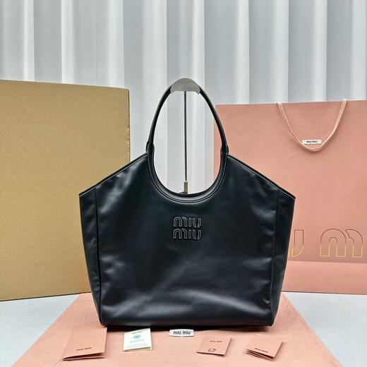 MiuMiu缪缪 限定款|浮雕 tote 托特包（HH） 商品图0