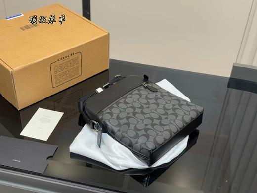 D021422直男b备款进口牛皮男士邮差包这个必须种草 商品图6