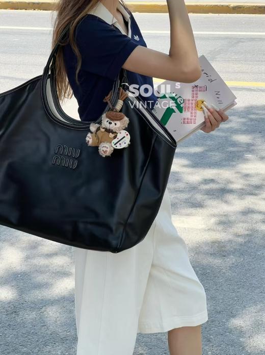 MiuMiu缪缪 限定款|浮雕 tote 托特包（HH） 商品图11