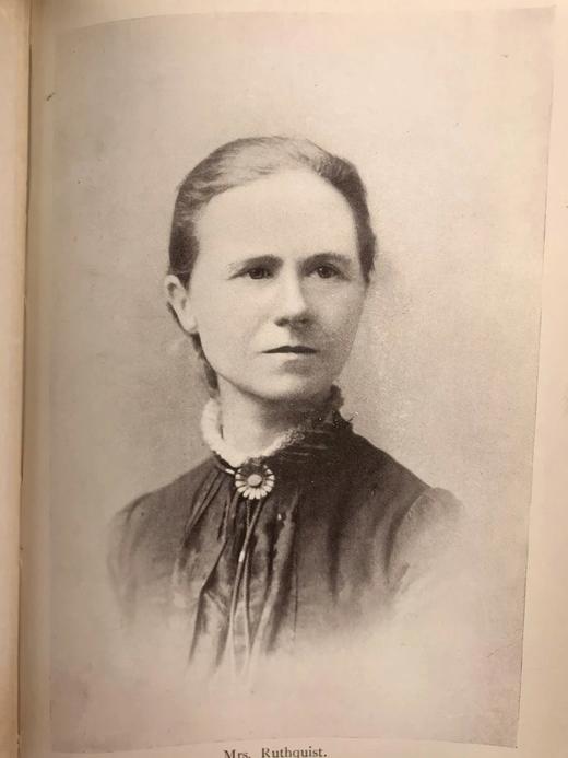 含中国内容！约20世纪早期 女性传教士们 配多幅插图 漆布精装32开 商品图11