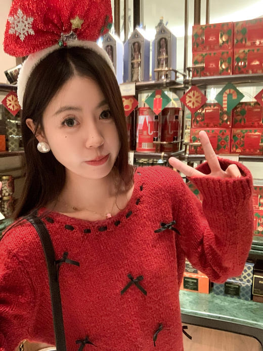 【179元任选2件】最后一波现货！红色蝴蝶结圆领毛衣 商品图2