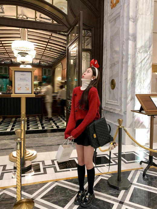 【179元任选2件】最后一波现货！红色蝴蝶结圆领毛衣 商品图7