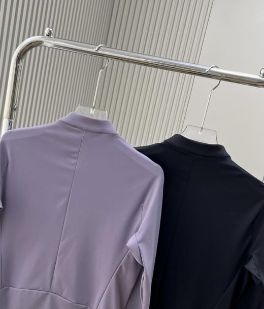 点此购买 迪桑特训练运动女士半拉链长袖针织衫 qk 309371 商品图11