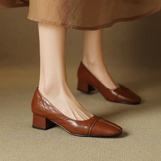头层牛皮手抓纹一脚蹬粗跟，低跟法式小皮鞋女时尚方头大码单鞋HY-7032 商品图1