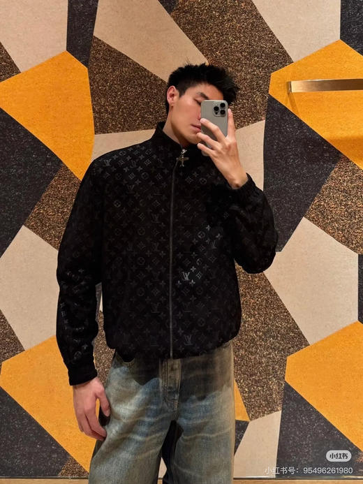 LOUIS VUITTON 暗纹满印小飞机标志夹克外套 商品图6