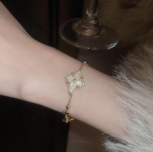 年后发！和zp对比丝毫不逊色❗看一眼就会爱上【全球顶奢布契L提Opera同款项链/手链/耳钉】经典系列好精致！！🔻顶级高版本，细节还原度满分🔻社交距离无压力！☪️实物质感超好！比拍出来美一百倍！！ 商品图7