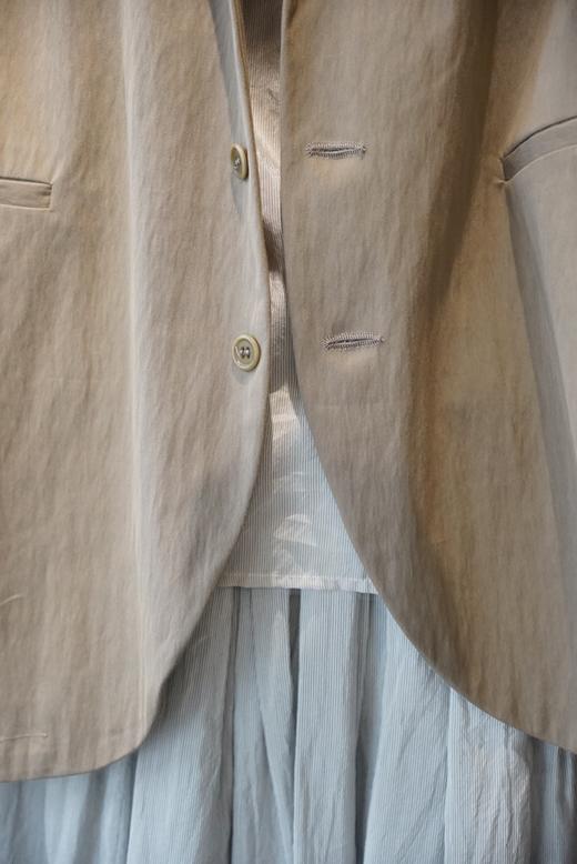 (5折) apuntob 前摆圆弧收边V领夹克外套 商品图6