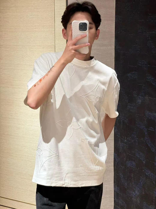 LOUIS VUITTON 链式刺绣短袖 商品图3