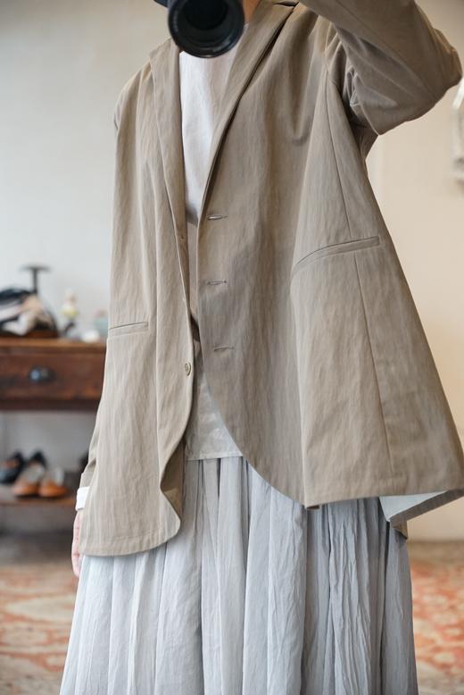 (5折) apuntob 前摆圆弧收边V领夹克外套 商品图5