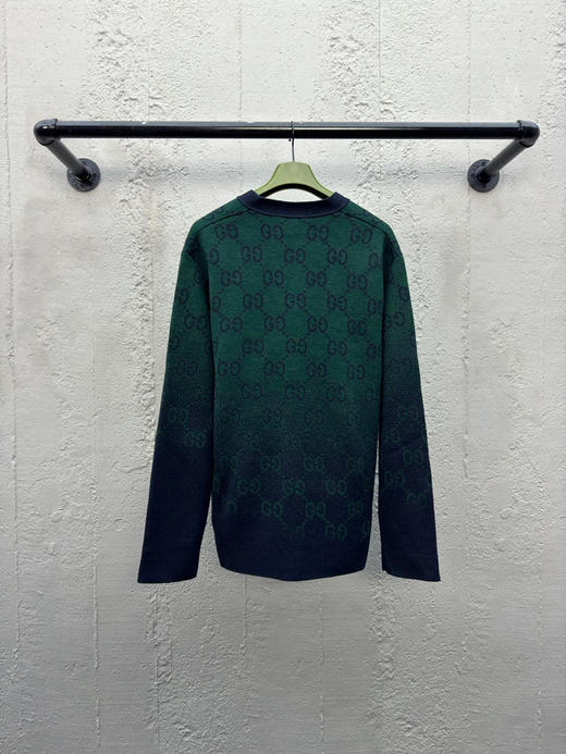 GUCCI 满印渐变字母开衫 商品图1