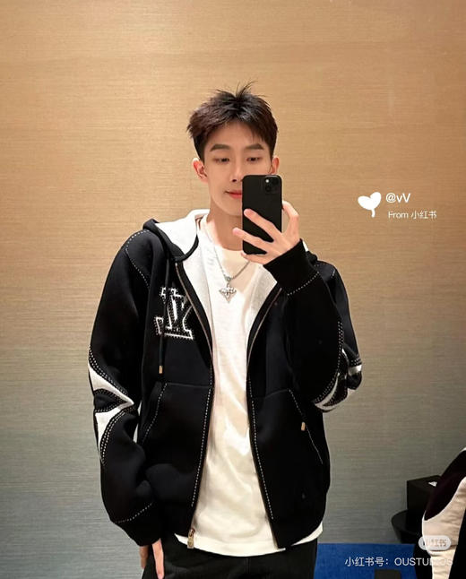 LOUIS VUITTON 四叶草拉链外套 商品图4