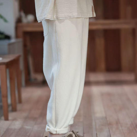 【预售】黄阿福｜米白色柔软斜纹羊毛小脚裤 商品图2