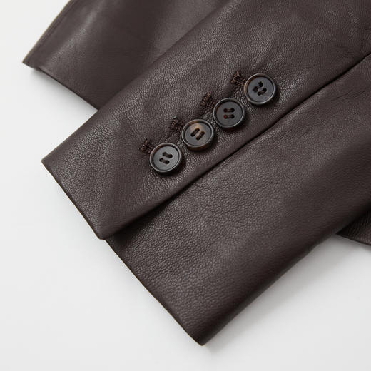 ROMI STUDIO“自我轮廓”100%进口羊皮软糯修身皮衣外套 RWBAW81657【不翻单】 商品图3