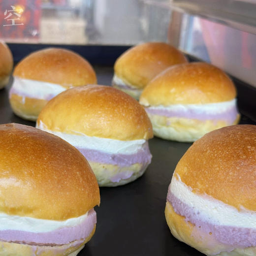 生牛乳芋泥包（约13点出炉） 商品图0