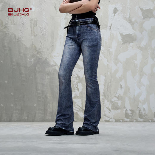 BJHG不计后果休闲瑜伽裤女夏季数码印花牛仔针织美式复古紧身喇叭裤 商品图1