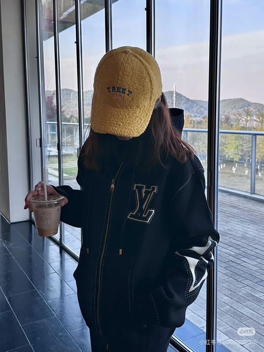 LOUIS VUITTON 四叶草拉链外套 商品图8